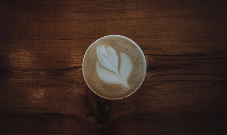 « Faites vos valises et partez » – Le choix d’une mère française face à sa famille