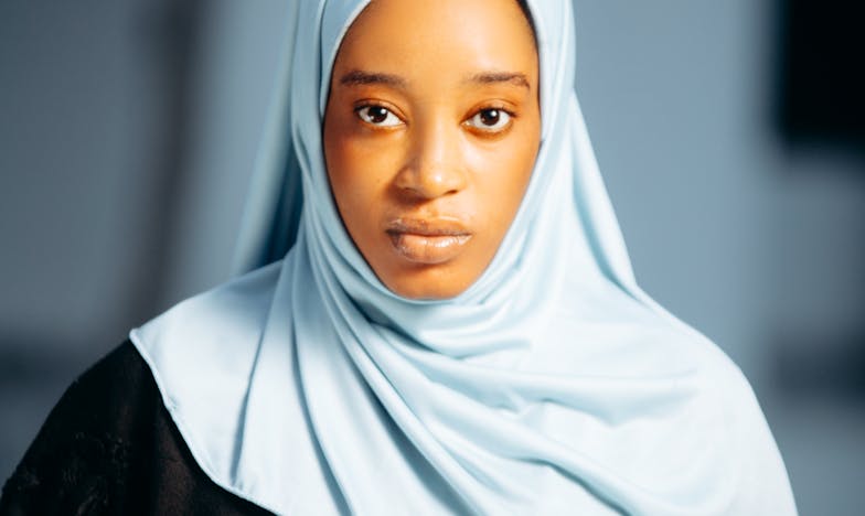 Quand la famille ne se résume pas au sang : Accueillir ma fille et ma petite-fille, mais pas son mari