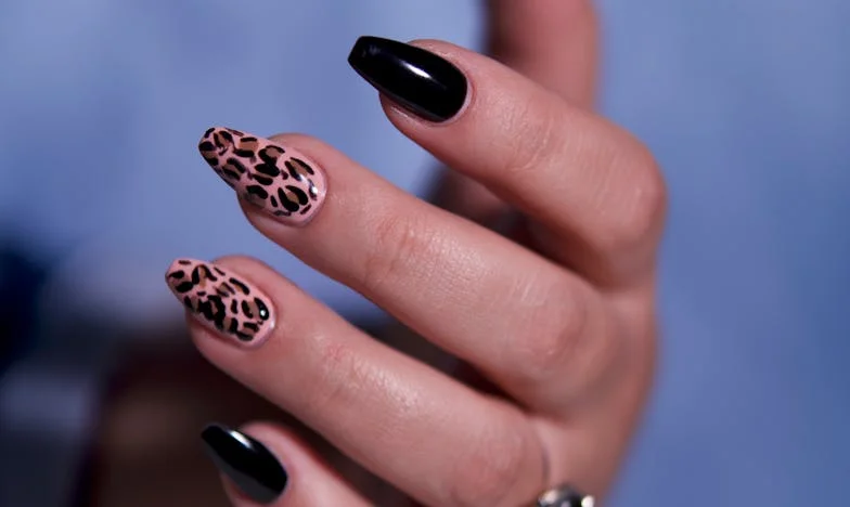 « Papa, laisse-moi tranquille ! » – L’histoire d’une rupture douloureuse entre un père et son fils français, quand l’argent détruit tout