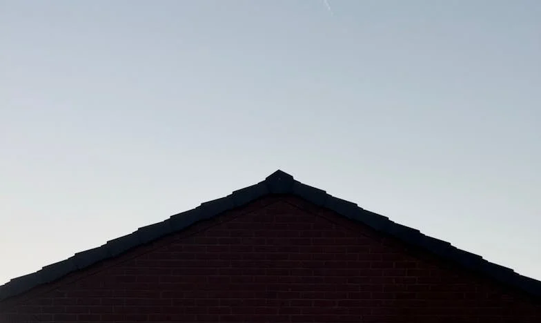 Pourquoi ai-je ouvert ma porte à mon fils et ma belle-fille ? Une décision qui a bouleversé ma vie