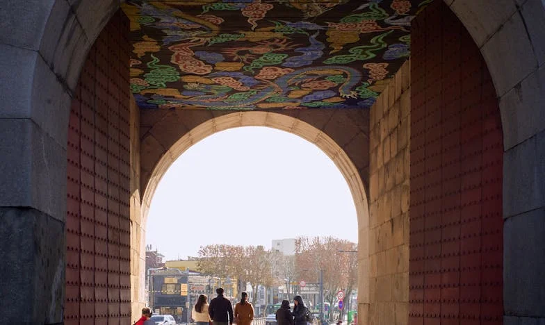 Le parfum du pain chaud et l’amertume des mots tus – La nuit qui a brisé mon mariage