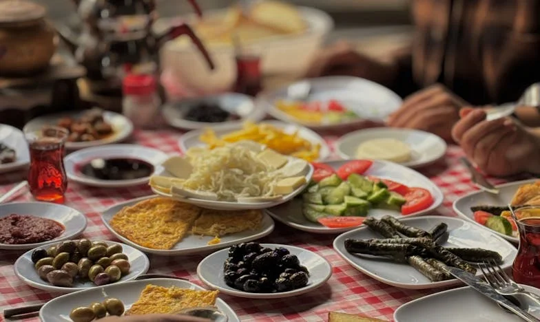 Un murmure, mille blessures : L’histoire d’une mère trahie par sa propre fille