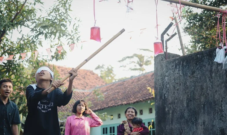 Les cadeaux qui blessent : Quand la générosité divise
