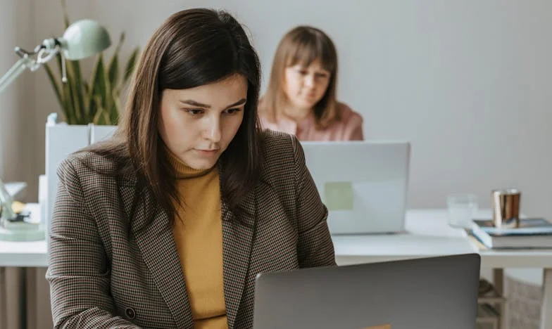 Le caprice d’un enfant a failli détruire notre amitié : « Mon mari n’en pouvait plus et a demandé : ‘Est-ce qu’elle ne peut pas jouer toute seule ou regarder un dessin animé ?’ »