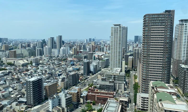 A testvérem hallgatása: Hogyan szakítja szét a családunkat az ő házassága?