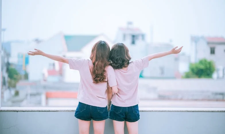 Az árnyékban: Egy élet a nővérem mögött