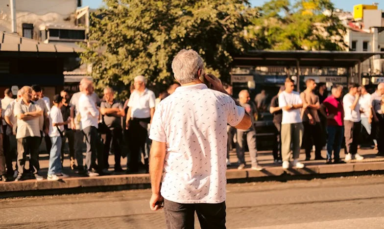 Az elnyelt autó – Egy budapesti éjszaka árnyékában