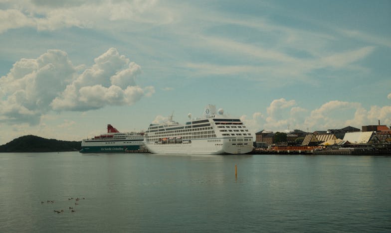 „Tényleg itt hagyta nekem a lányát? – Egy anya története a magyar valóságból”