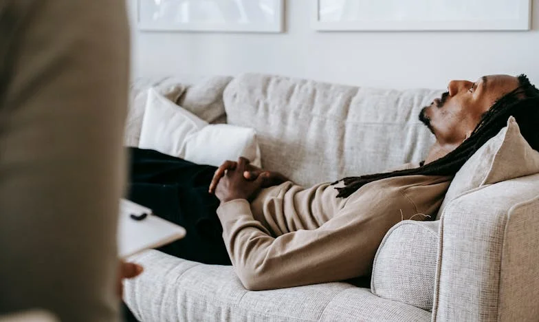 A rózsák ára – Egy eltitkolt igazság nyomában