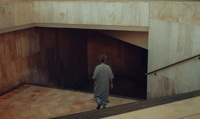 Viktória csendes fájdalma: Egy óvónő vallomása egy magyar kisvárosból