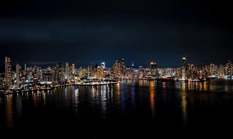 Öt év hallgatás: Amikor az adósság a szeretet terhévé válik