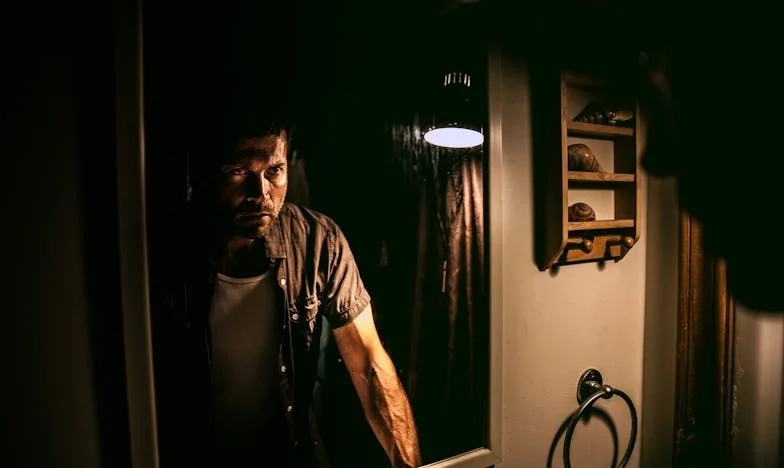 „A bátyám elárult minket: amikor anyánk megbetegedett, ő csak a házra gondolt”