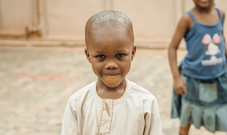 A régi kredenc titka – Egy családi örökség árnyékában