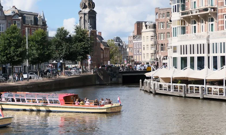 A születésnap, ami mindent megváltoztatott: Hogyan álltam ki a férjem családjával szemben, és mi lett a vége