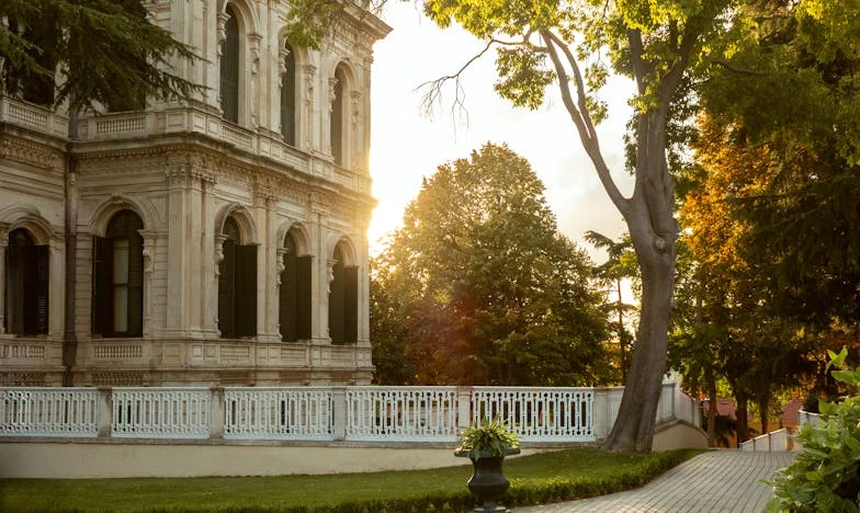 „Csak a család. Biztosan akad még egy hamburger az unokaöcsédnek” – Egy testvéri viszály története