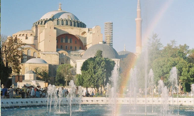 Kása az asztalon, csend a szívekben – Egy család igazsága