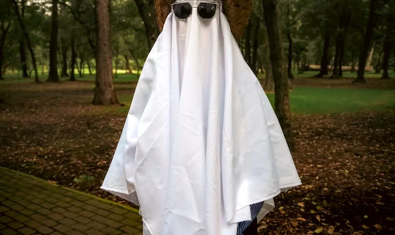 Szeretet és igazság között: Egy elveszett család és az otthonért vívott harc története