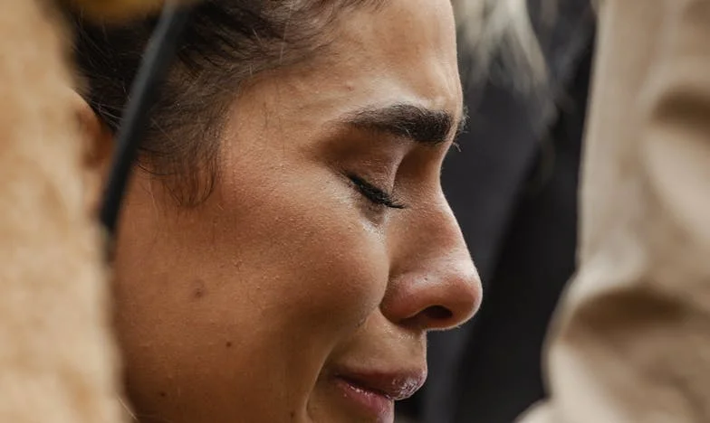 Tizennyolc év kávé és csend: Az igazság, amit megtudtam, amikor Károly bácsi eltűnt