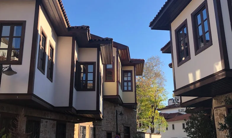 A Nagypapa Hagyatéka: Egy Ház, Egy Család, Egy Összetört Szív