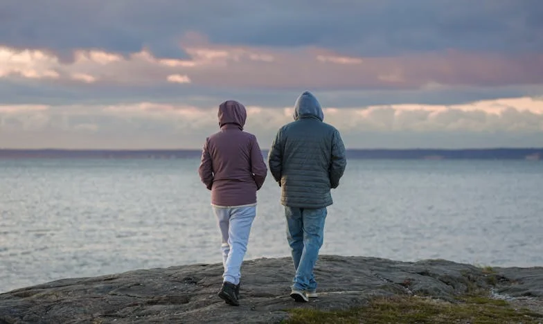 Az üres lakoma igazsága: Egy magyar esküvő vallomása