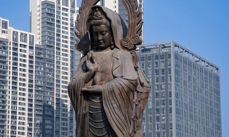 A férjem pénztárcája, az én börtönöm: Egy asszony harca a szabadságért egy megfagyott házasságban