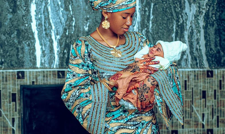 Két világ között: Meddig tart a család iránti hűség?