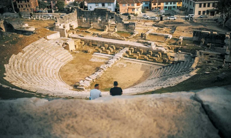 Amikor egy ajándék szétszakítja a családot: Egy magyar meny és anyós drámai ünnepe