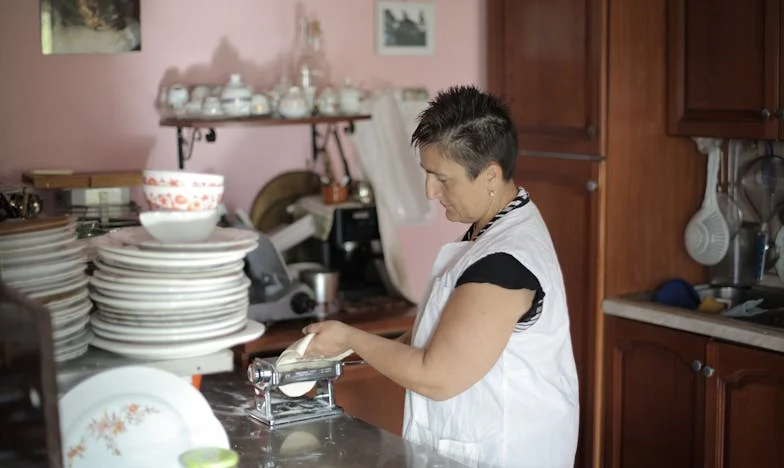 No Silêncio da Casa: Onde Estava Minha Família Quando Precisei?