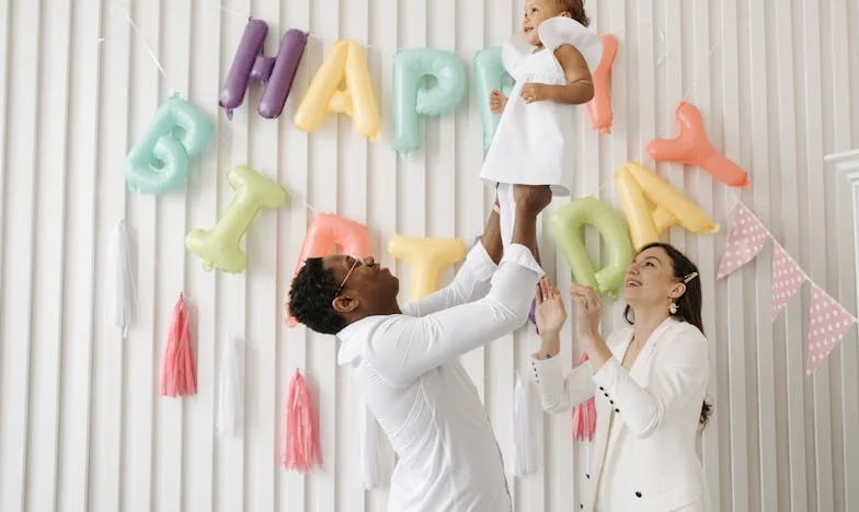 “Passe tudo para o meu nome! Por que você acreditou nela? Ela está te traindo!” – Minha luta pela casa, pela minha filha e pela minha dignidade após a traição do meu marido