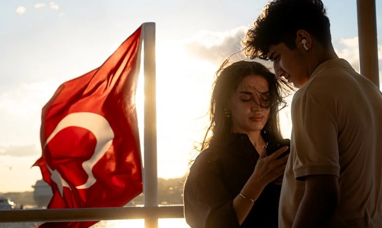 Mãe, demos-te dinheiro: porque é que as crianças estavam com fome? — Descobri como a minha mãe tratava os meus filhos quando ficava sozinha com eles na casa de campo