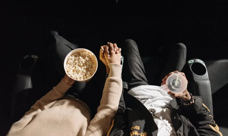 Sára bateu à minha porta naquela noite – O preço de obedecer ao meu marido