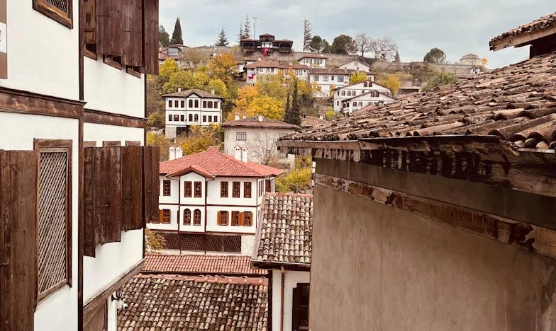 Chciałem wrócić do żony po 25 latach małżeństwa. Teraz mam 52 lata i zostałem sam. Czy naprawdę wszystko straciłem?