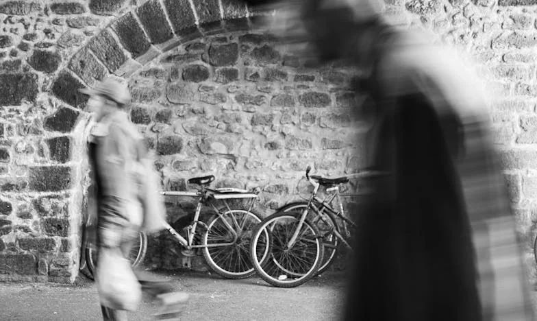 Letni dzień, który zmienił wszystko: Opowieść o rodzinie, stracie i przebaczeniu