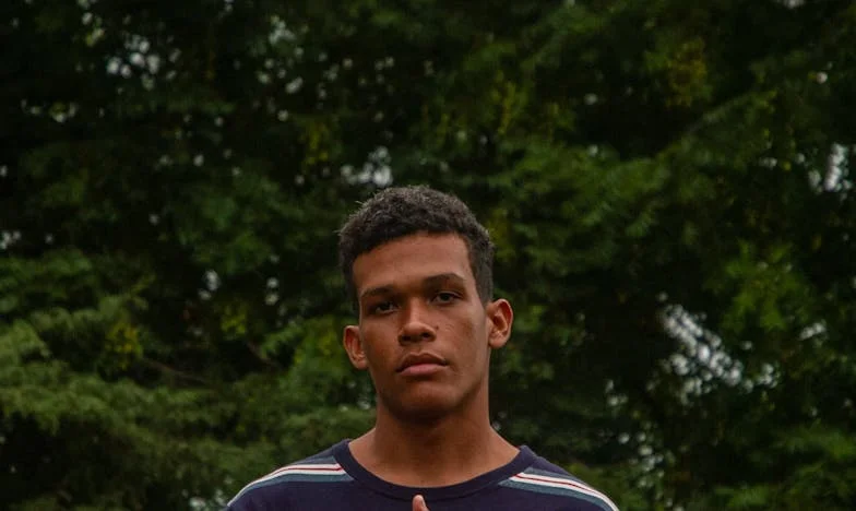 Między młotem a kowadłem: Jak teściowa rozbiła moje małżeństwo