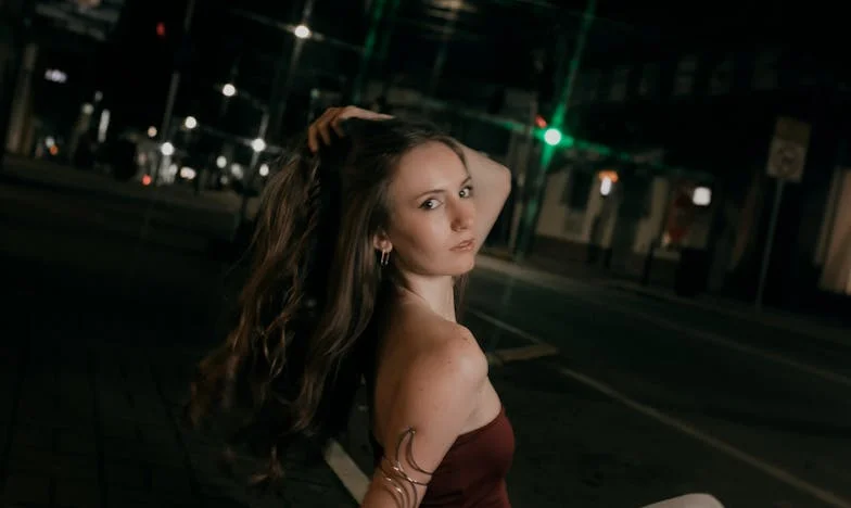 Na krawędzi odwagi: Moja walka o godność mojej mamy