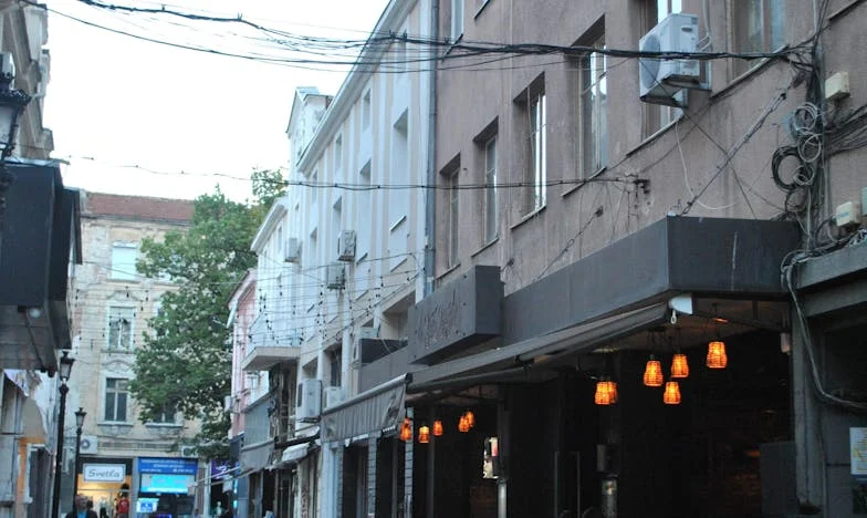 Pięć lat pod jednym dachem: Gdy rodzina staje się polem bitwy o własne miejsce