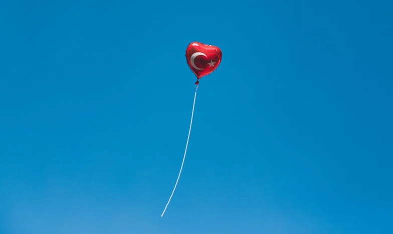 Tajemnica obiecanego prezentu – historia z poznańskiego wesela