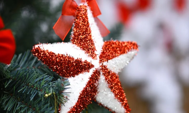 Jak modlitwa uratowała moją relację z teściową – szczera spowiedź synowej z Poznania