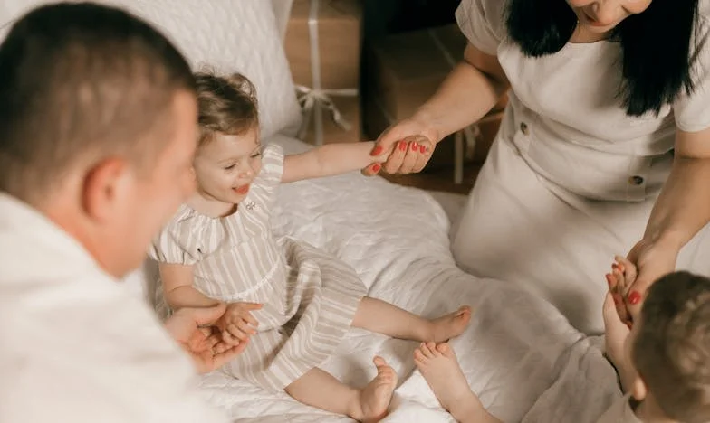 Między dwoma domami: Walka o własne miejsce i rodzinne szczęście