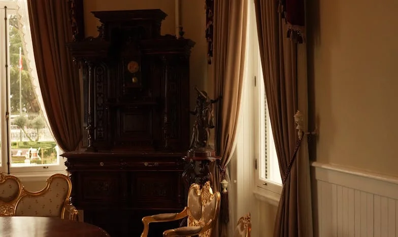 Pierwsze Kwiaty Wiosny – Historia o Straconych Szansach i Rodzinnych Tajemnicach