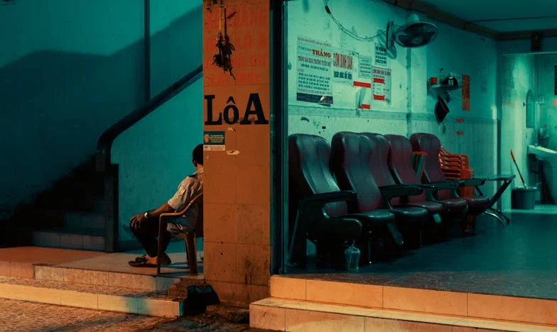 Pod Jednym Dachem: Walka z Teściową