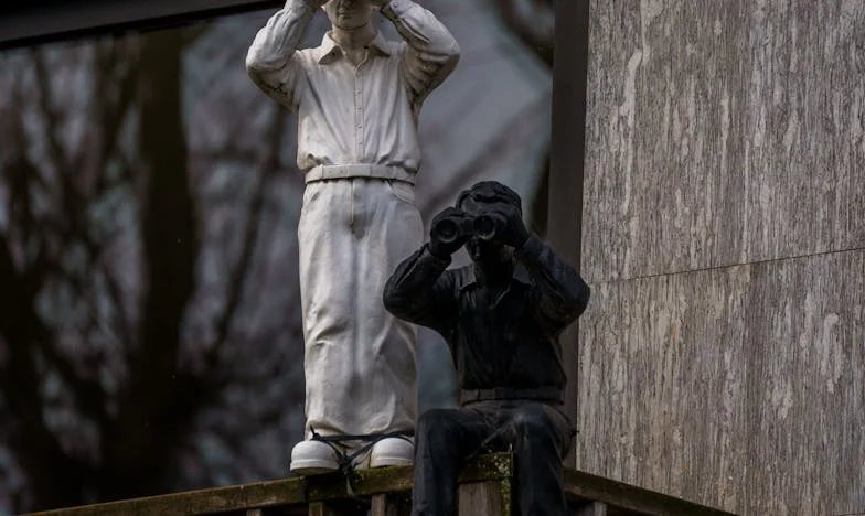 Wyrzucona z domu za ciążę: Po dziesięciu latach rodzina wraca po pomoc. Czy potrafię wybaczyć?