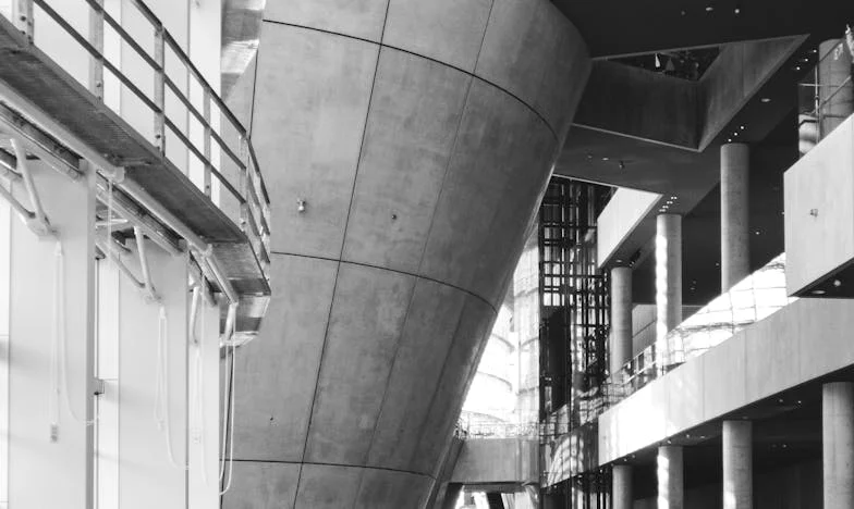 Zdrada w stołówce: Ile naprawdę kosztuje zaufanie?