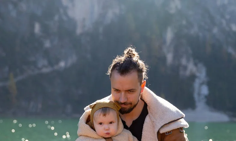 Między miłością a wolnością: Jak nauczyłam się pozwolić synowi odejść