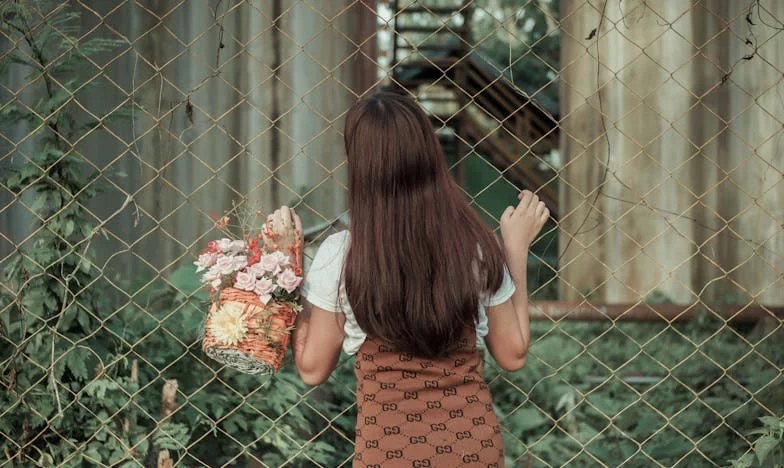 Miłość czy lojalność? Moja walka między mężem a rodziną – historia, która rozdziera serce