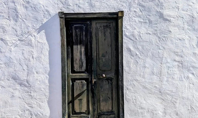 "Syn chce się do nas wprowadzić z rodziną. Czy naprawdę nie mamy nic do powiedzenia?" – Moja walka o własny dom i godność