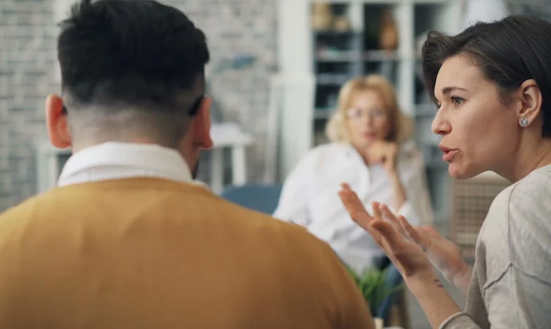 Tata mojego męża zjadał nie tylko nasz chleb, ale i nasze marzenia. Jak walczyłam o własny dom