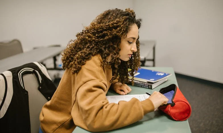 Telefon, który rozdarł ciszę: Jak dowiedzieliśmy się, że nasza córka jest ofiarą przemocy w przedszkolu