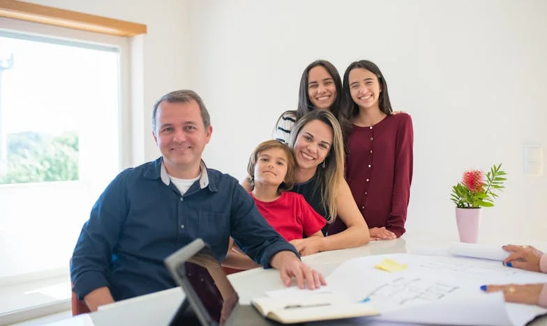 Zostałam sama z noworodkiem, bo mąż wybrał wyjazd – historia o samotności, zdradzie i sile, której nie znałam