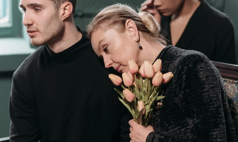 Moja córka wydała wszystkie oszczędności na imprezę i nie zaprosiła rodziny – czy to moja wina?